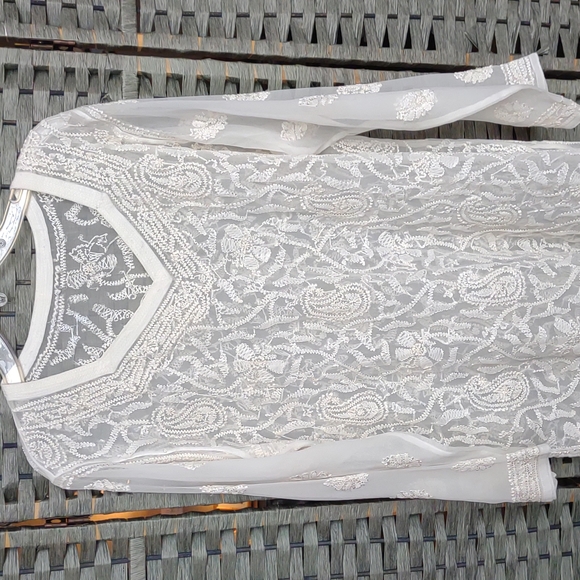 Women's cream sheer tunic - Picture 2 of 12